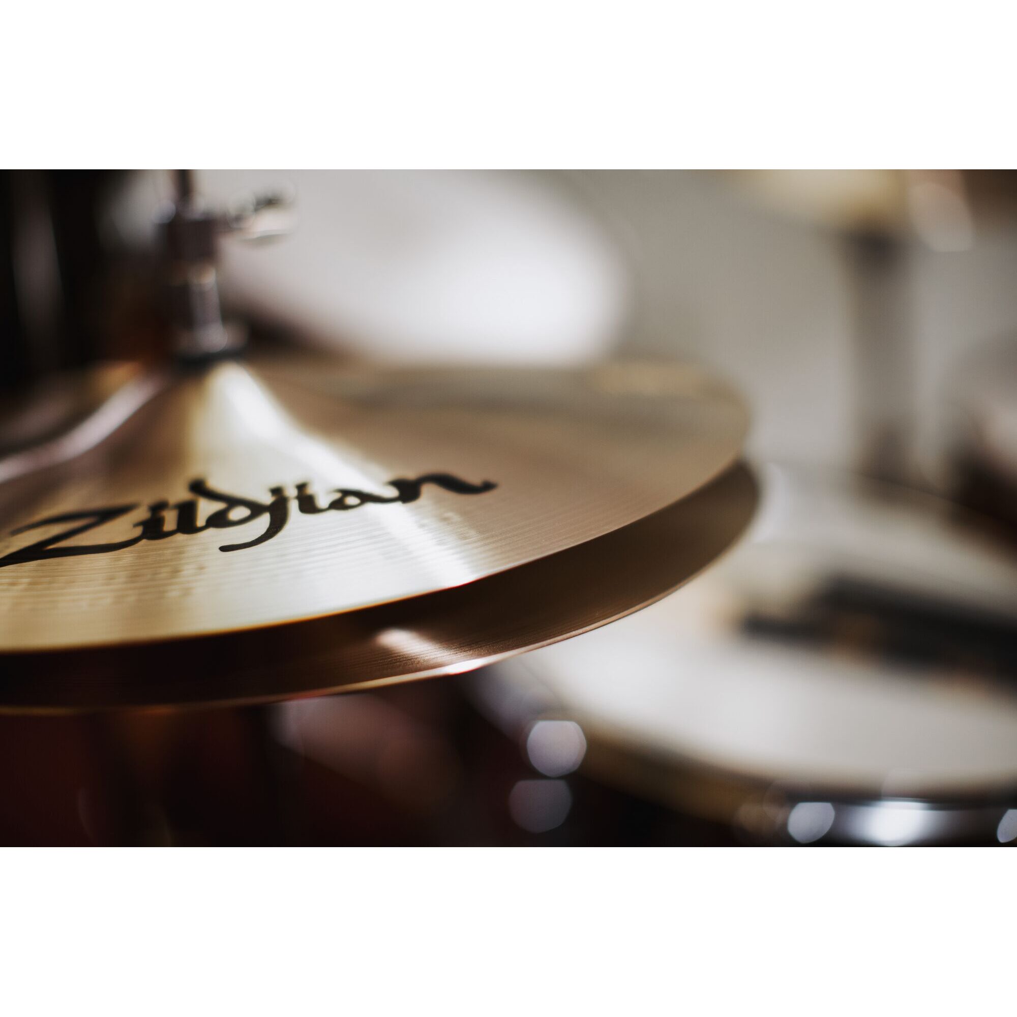Zildjian A0123 14" Avedis Mastersound Hi-Hat Pair - Image 3