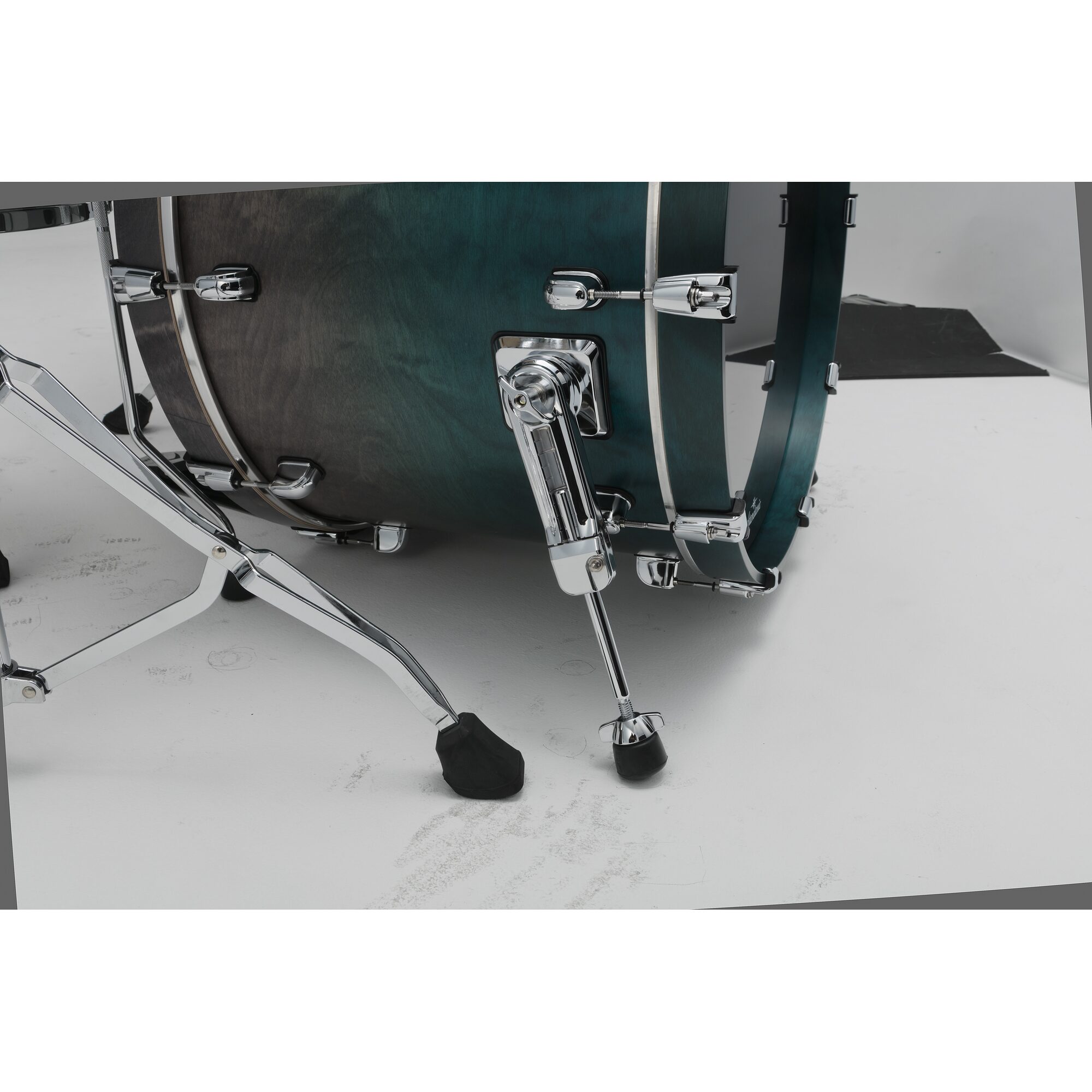 TAMA WBS52RZS-SPF STARCLASSIC Walnut/Birch 5-Piece Shell Pack with 22" Bass Drum - Satin Sapphire Fade - Image 4