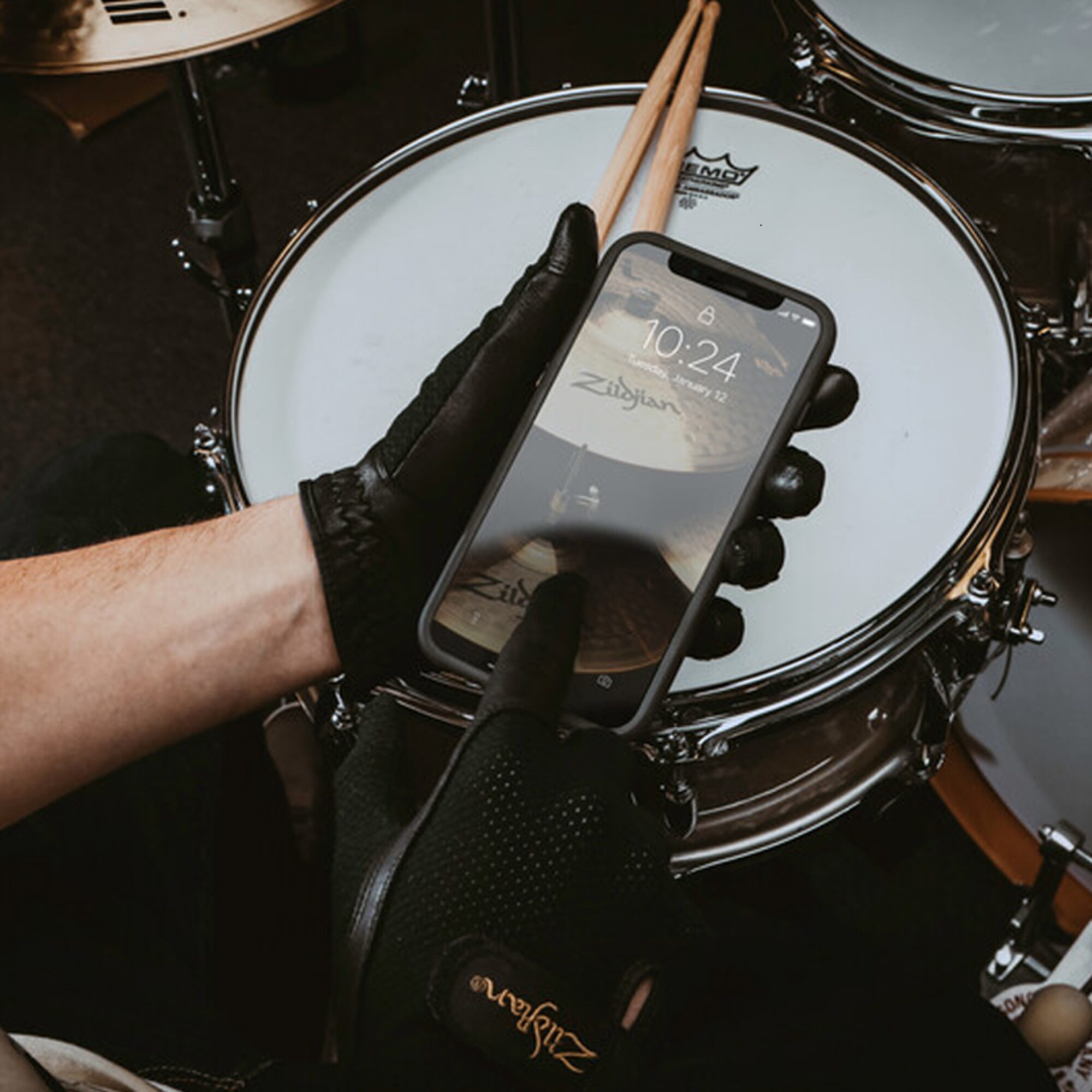 Zildjian ZXGL0012 Touchscreen Drummers Gloves - Medium - Image 2